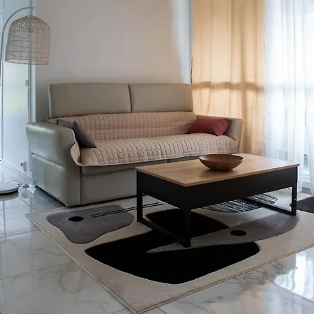 Apartment Lumineux - *