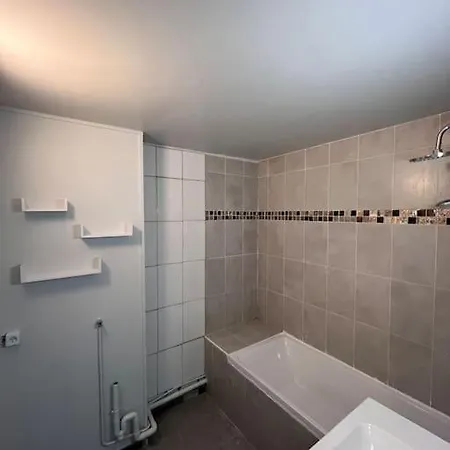 Apartment Lumineux - *